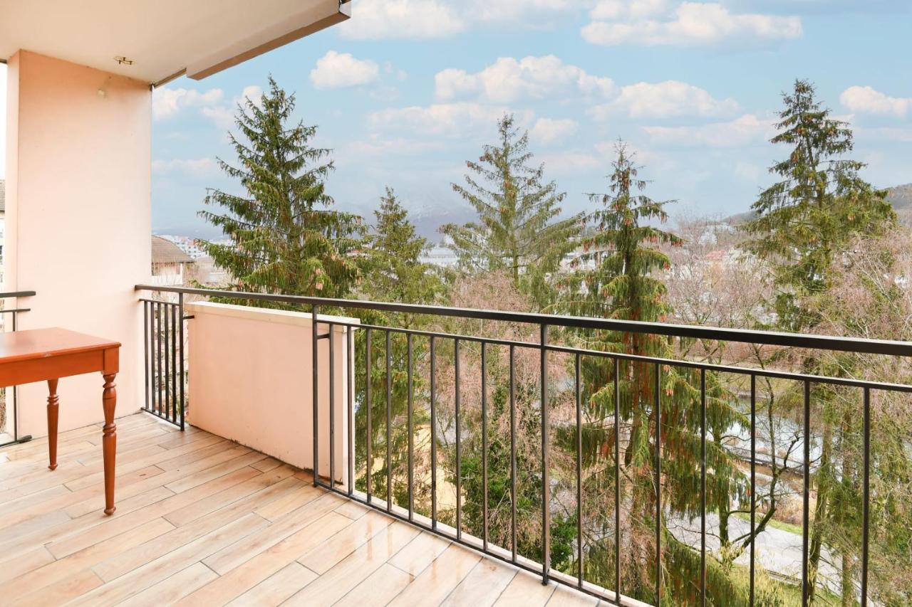 Nice Apartment With Balcony Very Close To The City Center 안시 외부 사진