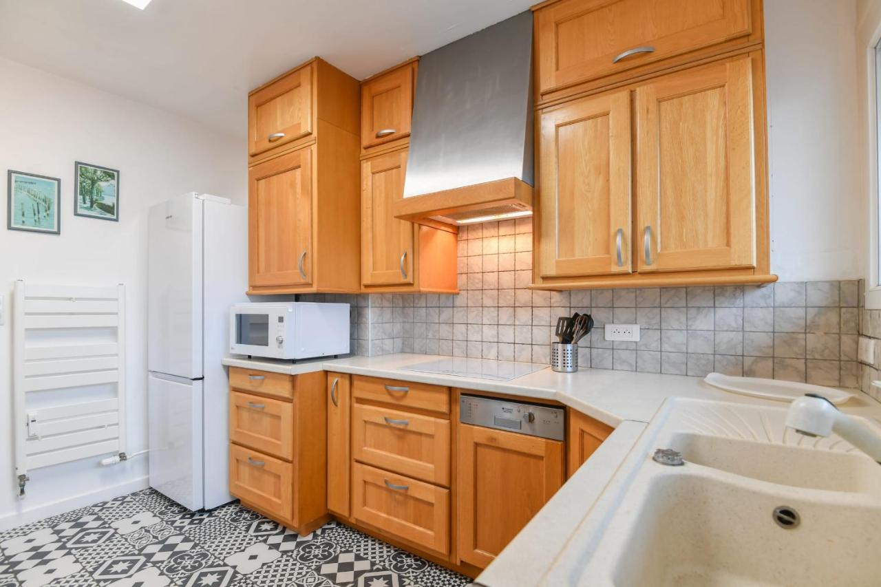 Nice Apartment With Balcony Very Close To The City Center 안시 외부 사진
